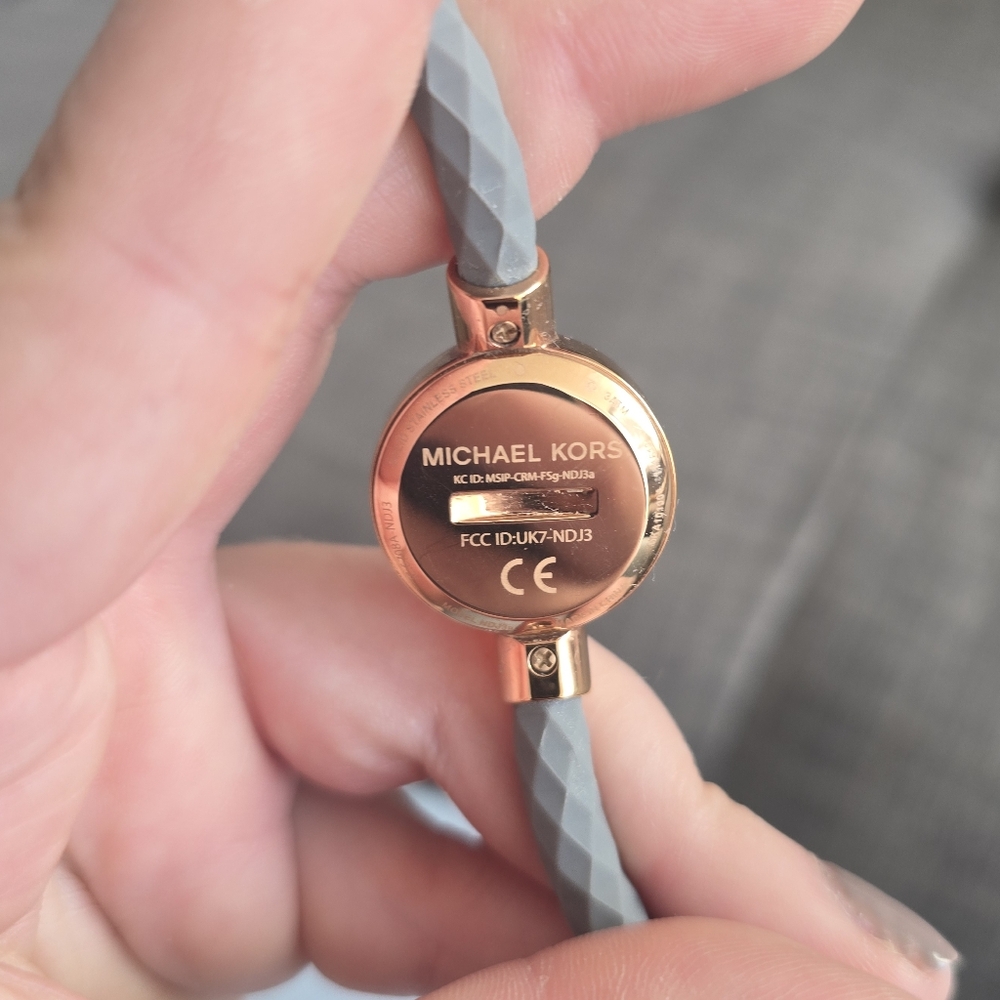 Michael Kors Rose Gold and Gray Activity Tracker - Picture 3 of 3